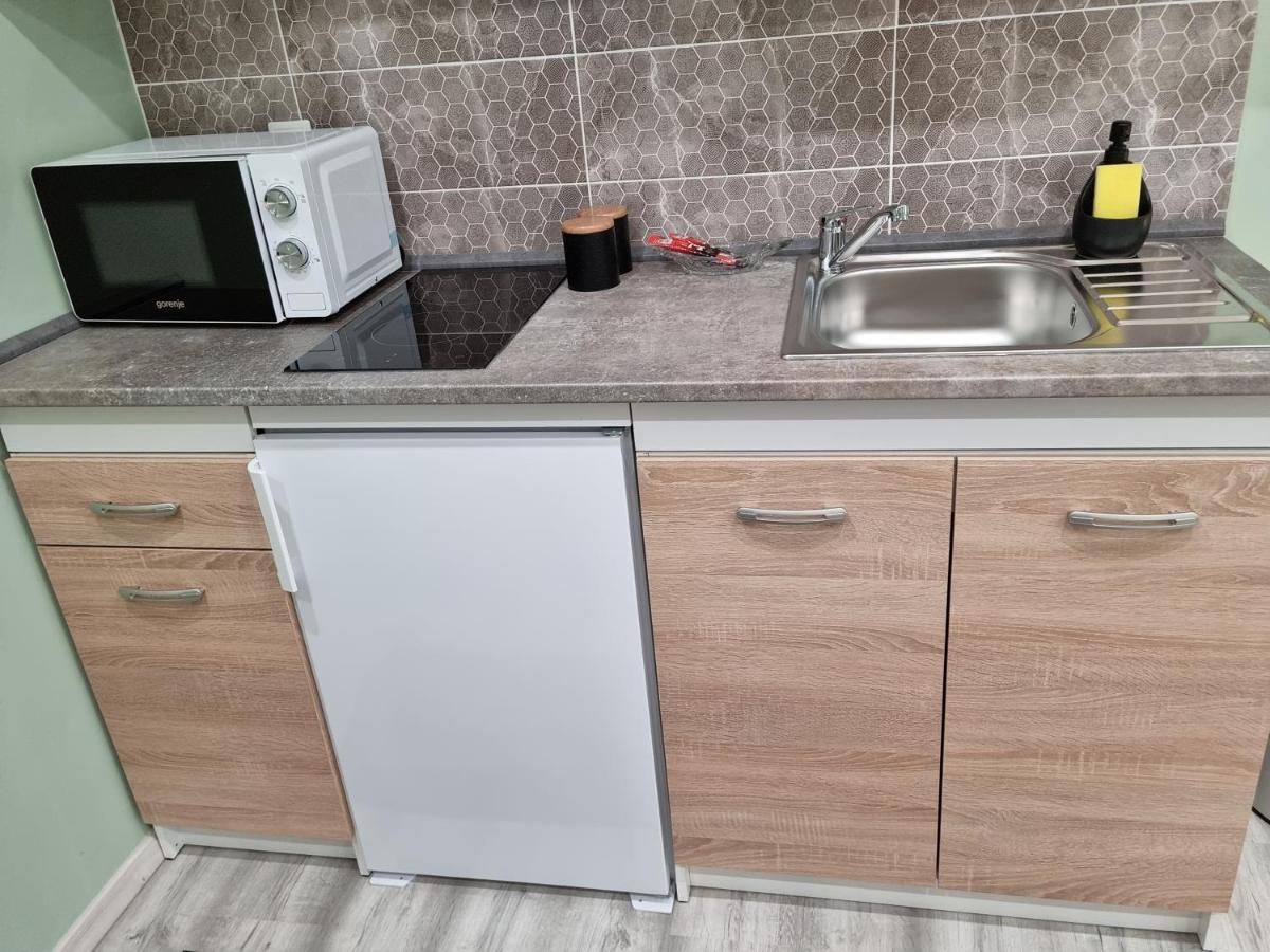 Belvarosi Pihenohaz Bekescsaba Exterior foto